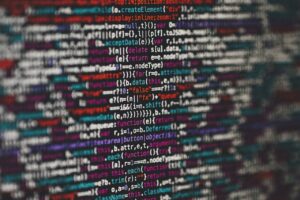 Quellcode auf einem Monitor